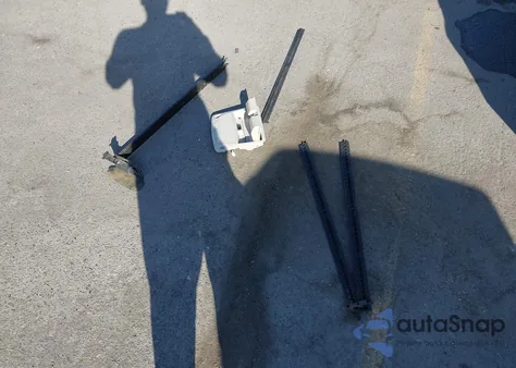 2018 Nissan Altima 2.5/S/Sv/Sl/Sr z USA, uszkodzony, nr VIN 1N4AL3AP1JC121909